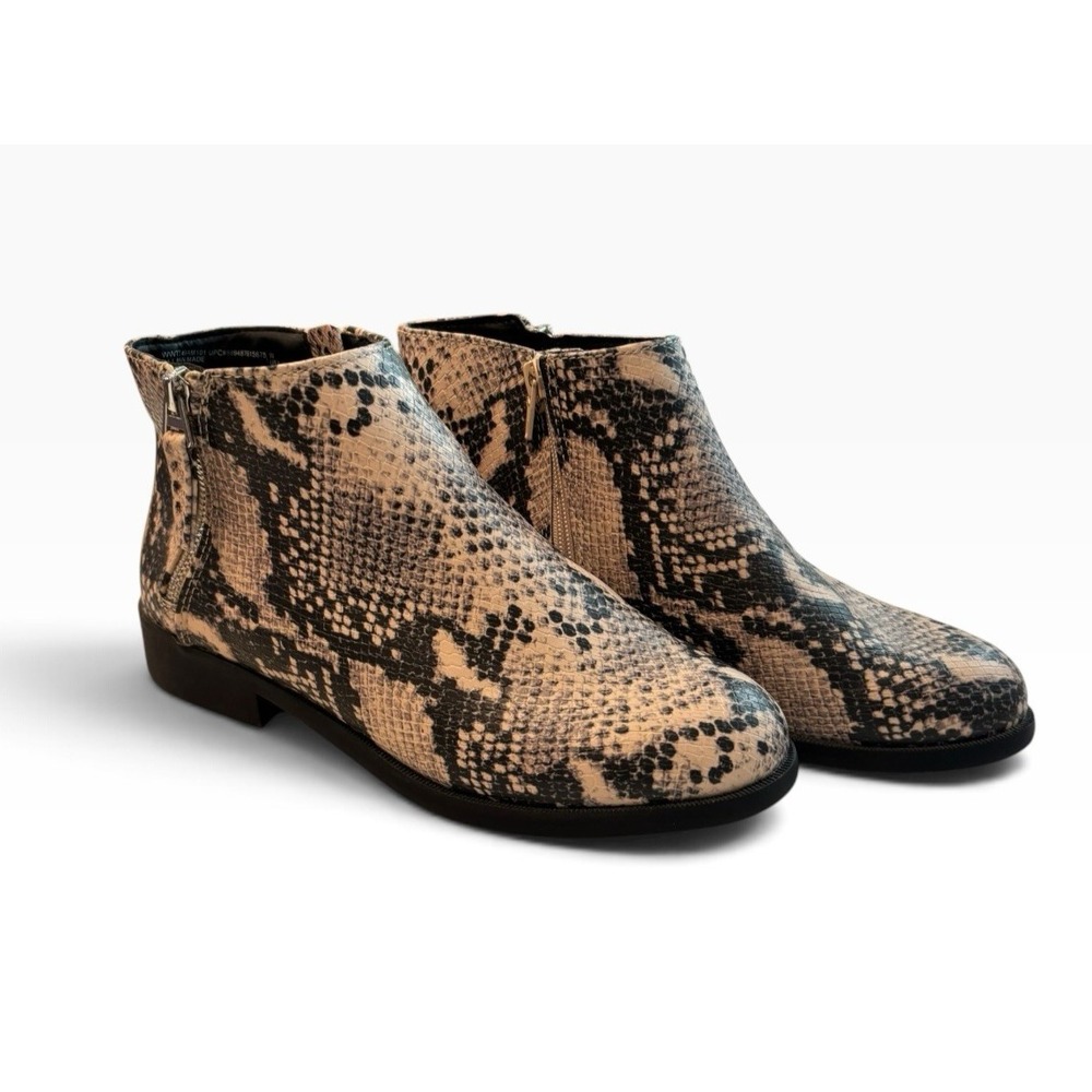 Women's Snake Print Ankle Booties Size 7.5 Side Zip Low Heel Y2K Western
